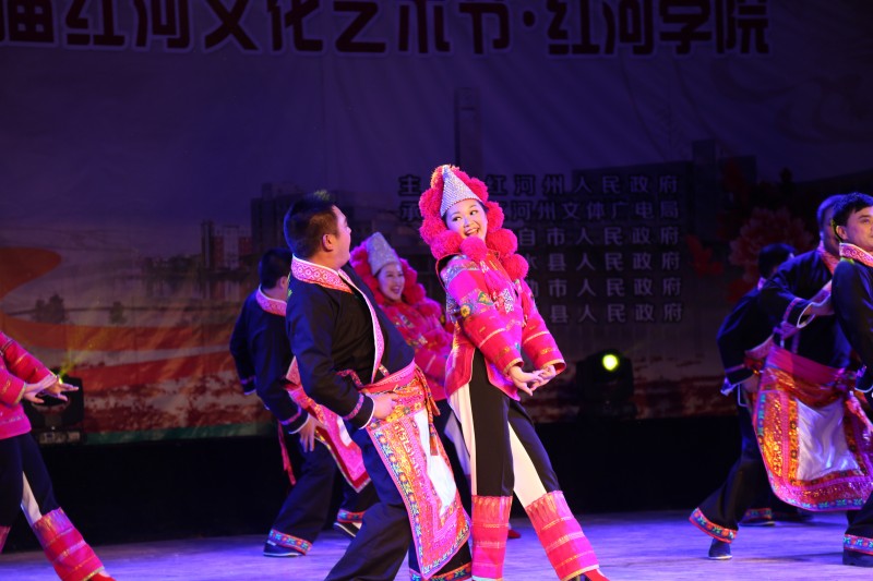 《哩噜奏唱》 《哩噜奏唱》